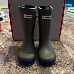 Kids Hunter Olive and Navy First Classic Rain Boot